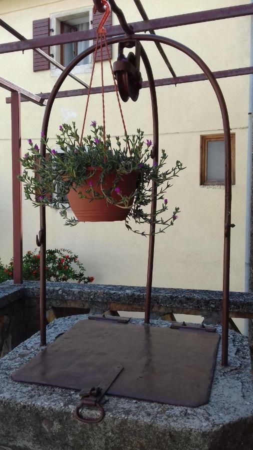 Rural Apartment Carolina Zrenj Esterno foto